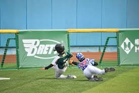 NBA赛场风云：东契奇犹豫湖人战绩，塔图姆遭垫脚事件引争议