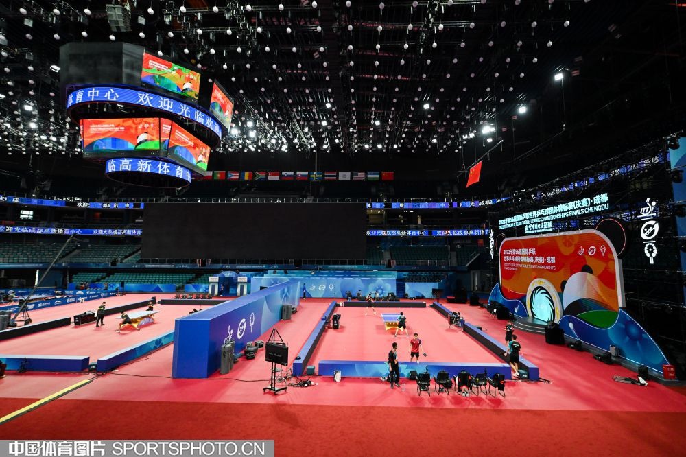 冲击欧联冠军！曼联预测曼联VS皇社首发：霍伊伦