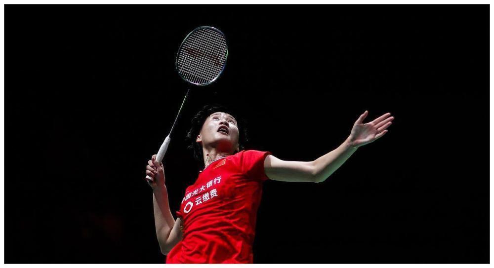 彰显了对球 彰显了对球